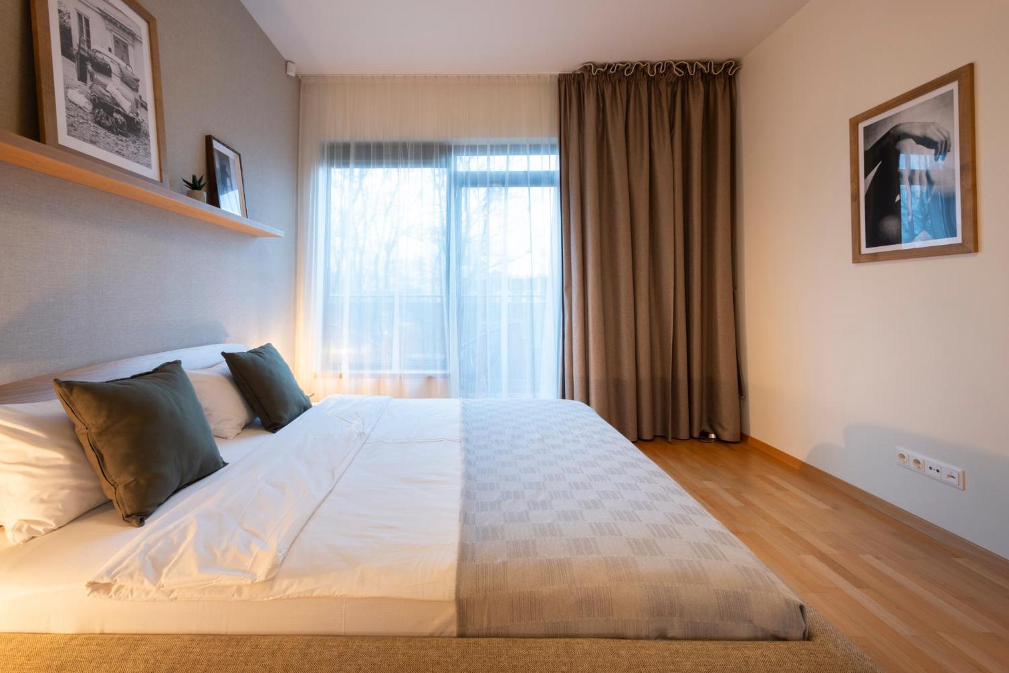 2 Bedroom Apt, 2 Garage Spots & Balconies, Self Check-In, By Cohost Druskininkai Esterno foto