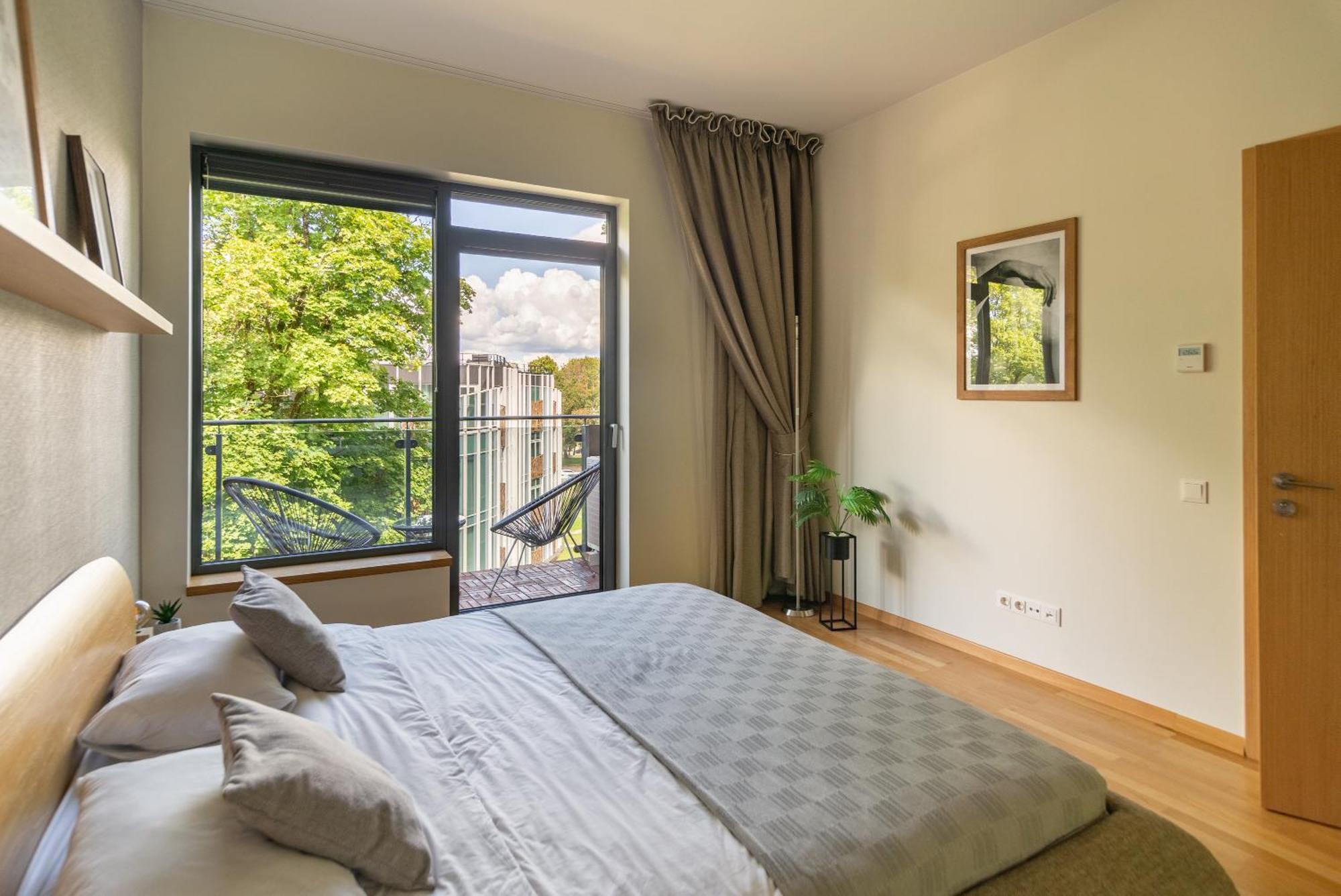 2 Bedroom Apt, 2 Garage Spots & Balconies, Self Check-In, By Cohost Druskininkai Esterno foto