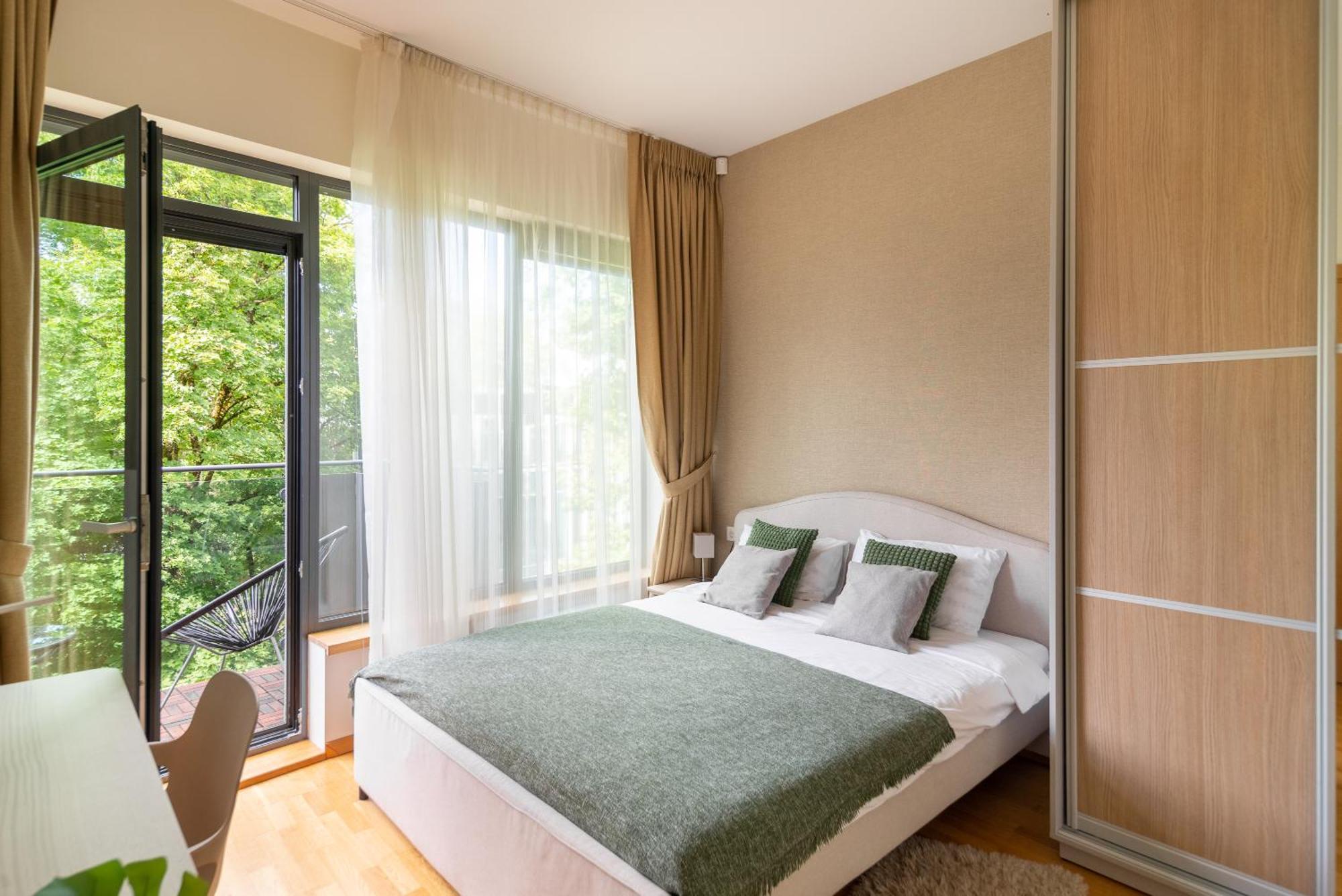 2 Bedroom Apt, 2 Garage Spots & Balconies, Self Check-In, By Cohost Druskininkai Esterno foto