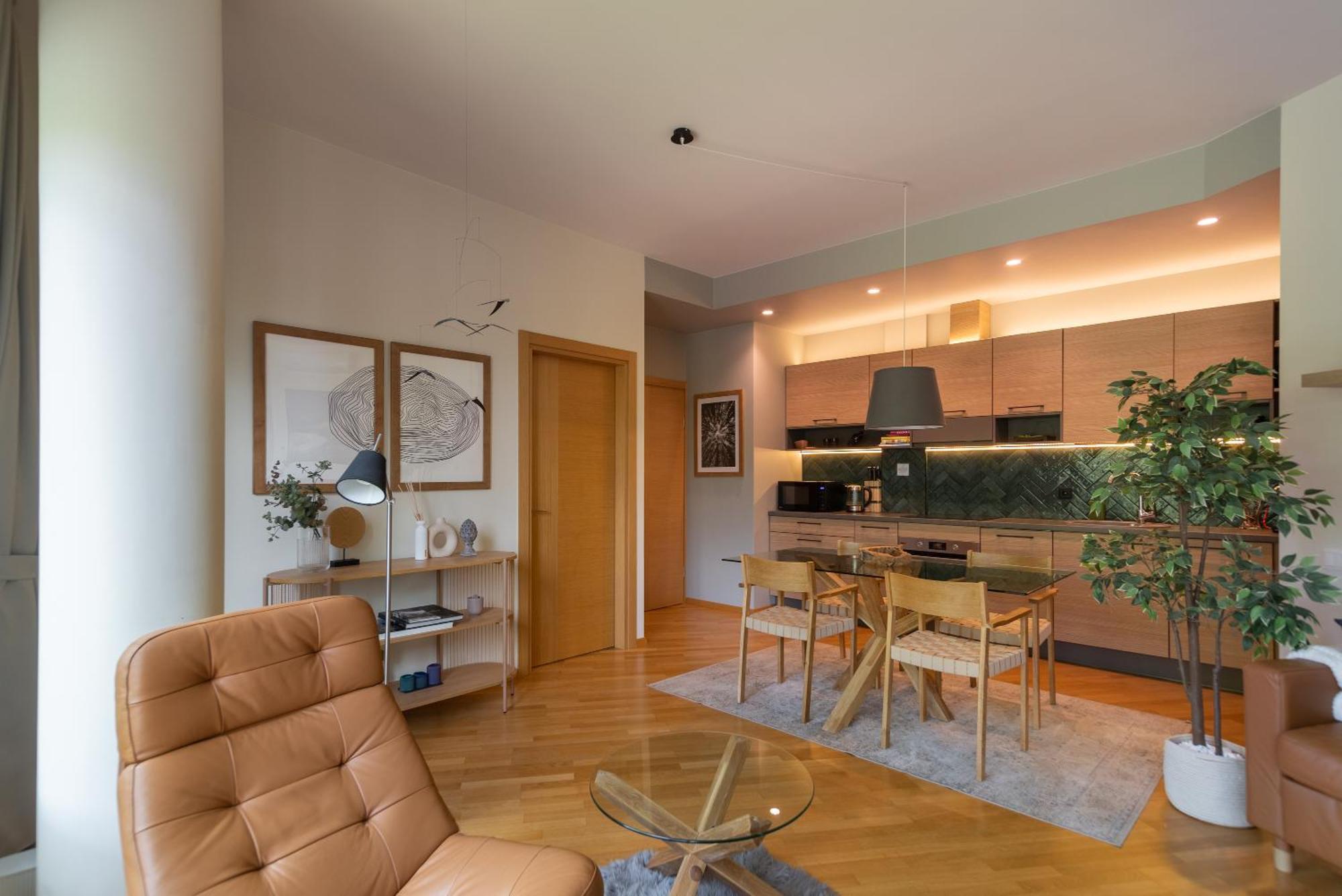 2 Bedroom Apt, 2 Garage Spots & Balconies, Self Check-In, By Cohost Druskininkai Esterno foto
